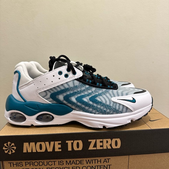 NIB $130 BIG KIDS' NIKE AIR MAX TW CASUAL SHOES - Picture 2 of 7